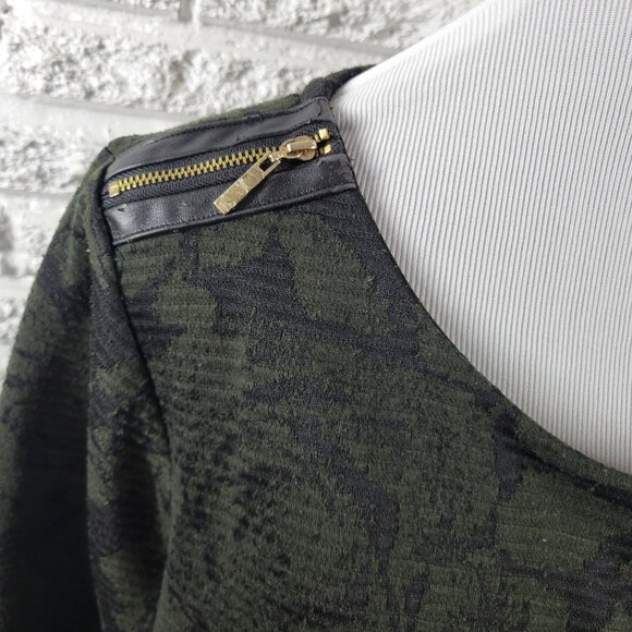 Rafaella Womens Top 2X Plus 3/4 Sleeve Green Roses Zip Shoulder FLO35E - Picture 5 of 9